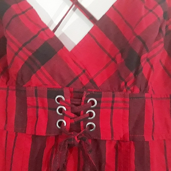 DONATED 6/30/2024 - Charlotte Russe Large Plaid Red Top - Picture 3 of 5